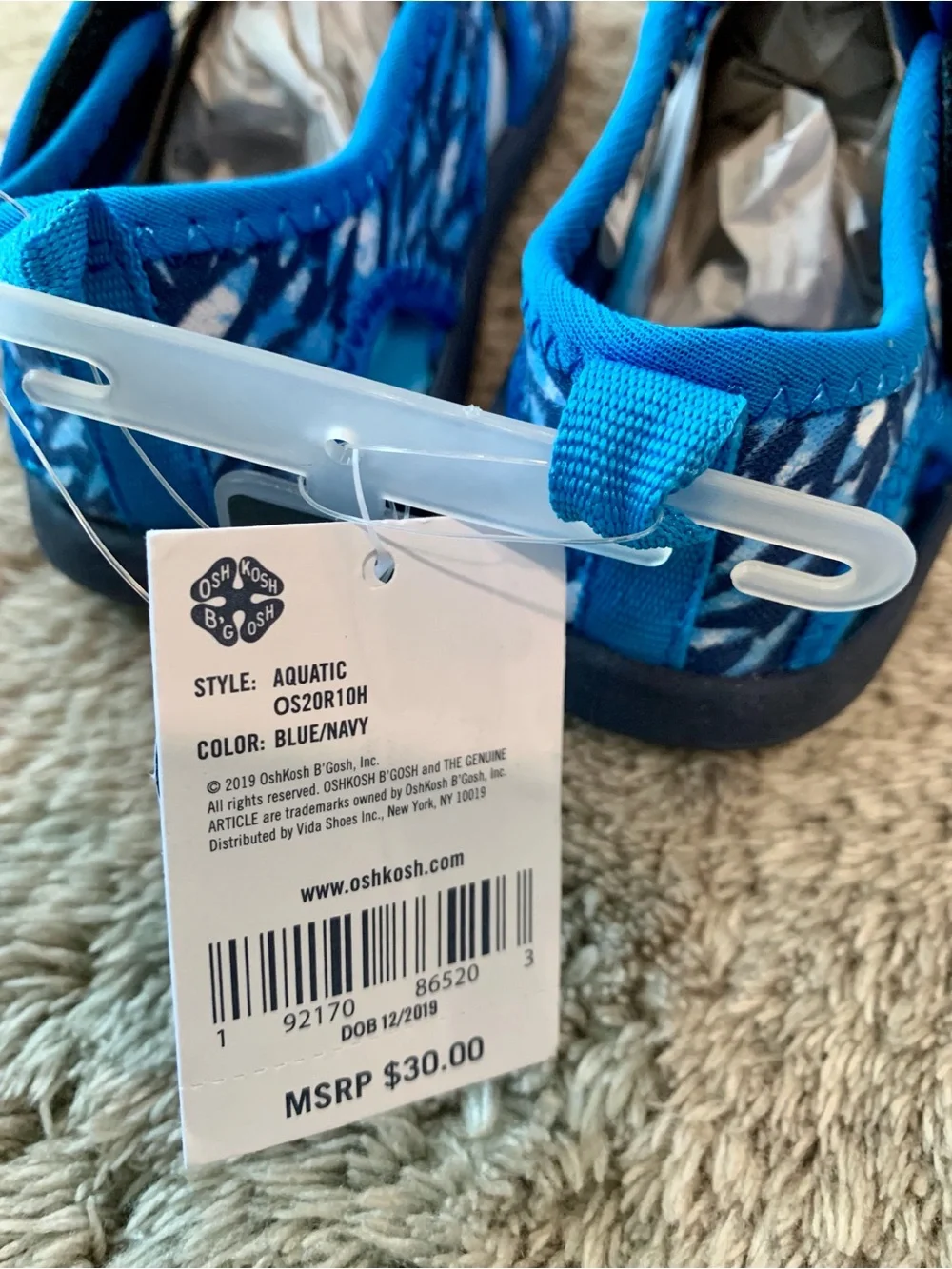 OshKosh B'gosh Bright Blue Patterned Kids Water Shoes